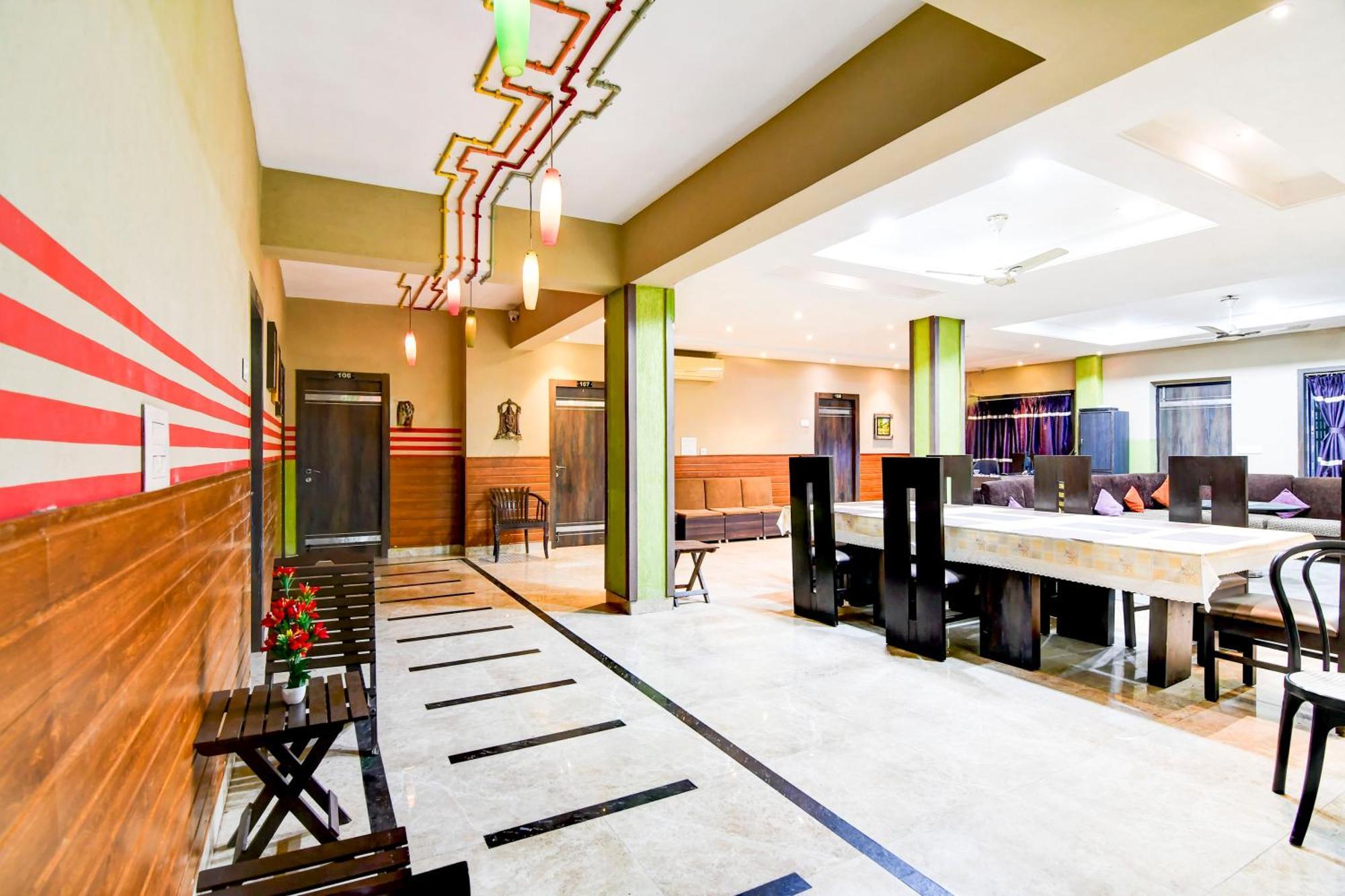 Super Collection O Behala Hotel Bhasa Екстериор снимка