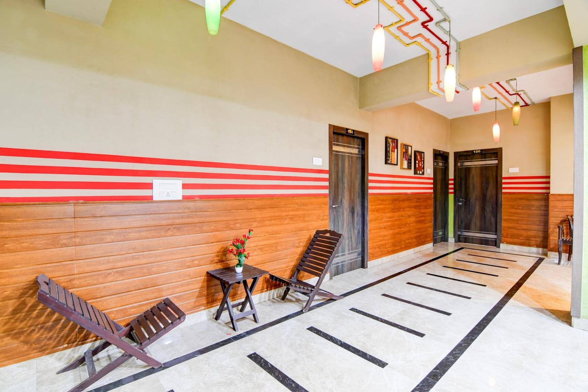 Super Collection O Behala Hotel Bhasa Екстериор снимка
